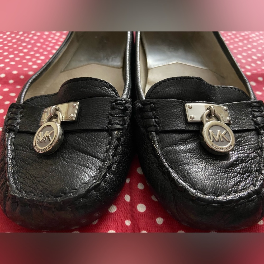 Michael Kors Hamilton Flats